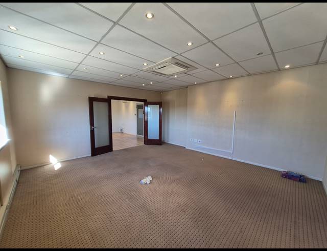 401M² OFFICE TO LET IN SANDTON CENTRAL